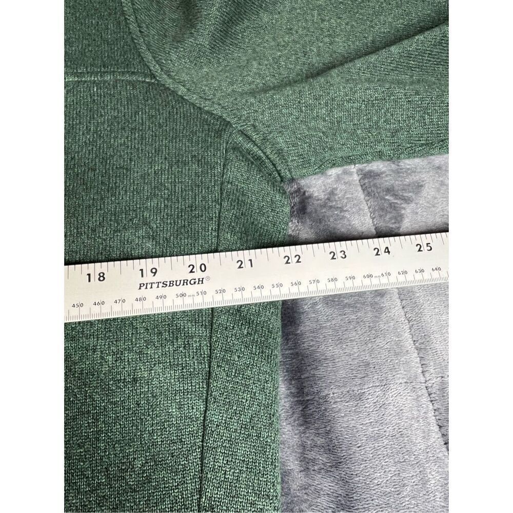 Vineyard Vines Heathered Green Quarter-Zip Pullover - Picture 6 of 9